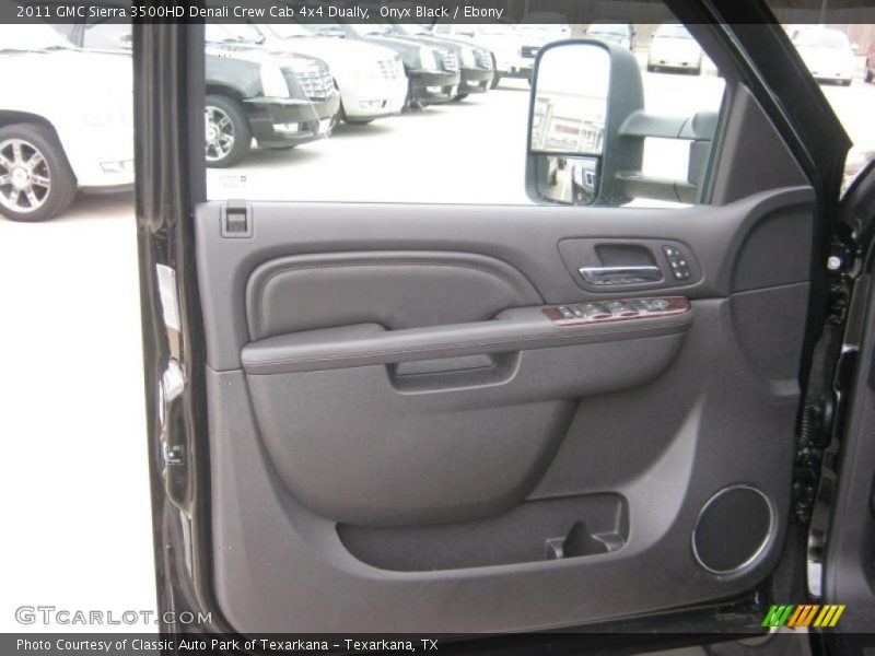 Onyx Black / Ebony 2011 GMC Sierra 3500HD Denali Crew Cab 4x4 Dually