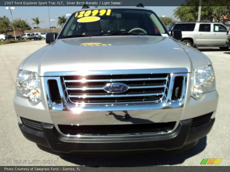 Silver Birch Metallic / Light Stone 2007 Ford Explorer Sport Trac XLT