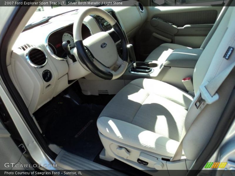  2007 Explorer Sport Trac XLT Light Stone Interior