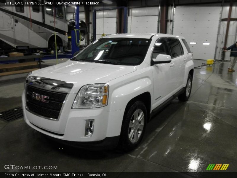 Olympic White / Jet Black 2011 GMC Terrain SLE AWD