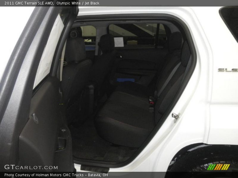 Olympic White / Jet Black 2011 GMC Terrain SLE AWD