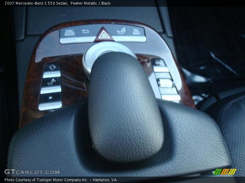 Controls of 2007 S 550 Sedan