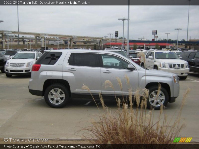 Quicksilver Metallic / Light Titanium 2011 GMC Terrain SLE
