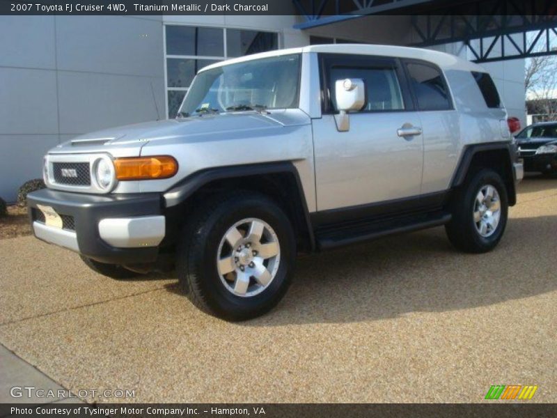  2007 FJ Cruiser 4WD Titanium Metallic