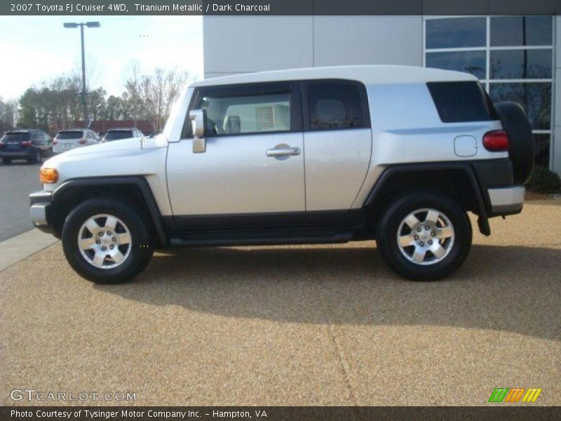  2007 FJ Cruiser 4WD Titanium Metallic
