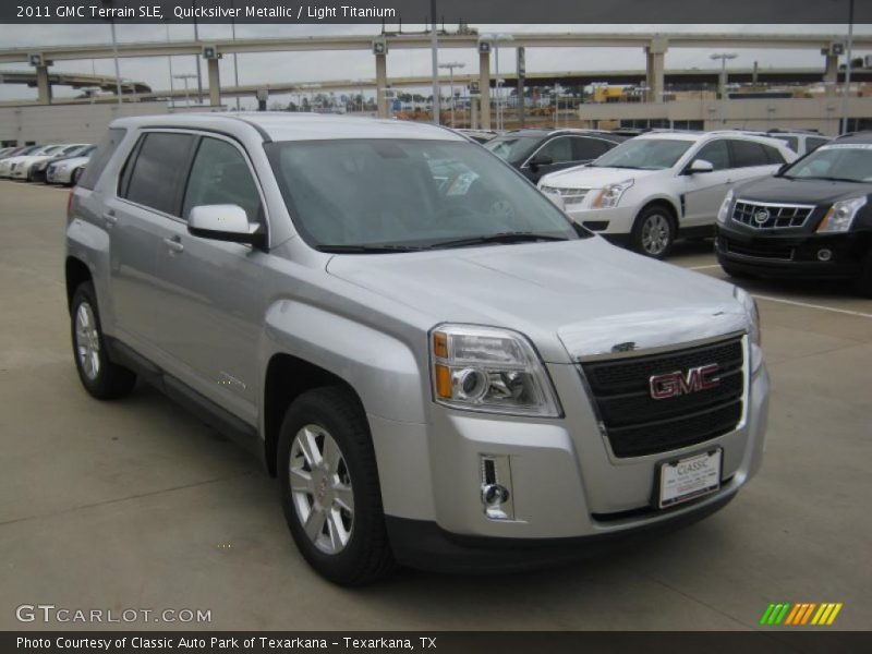 Quicksilver Metallic / Light Titanium 2011 GMC Terrain SLE