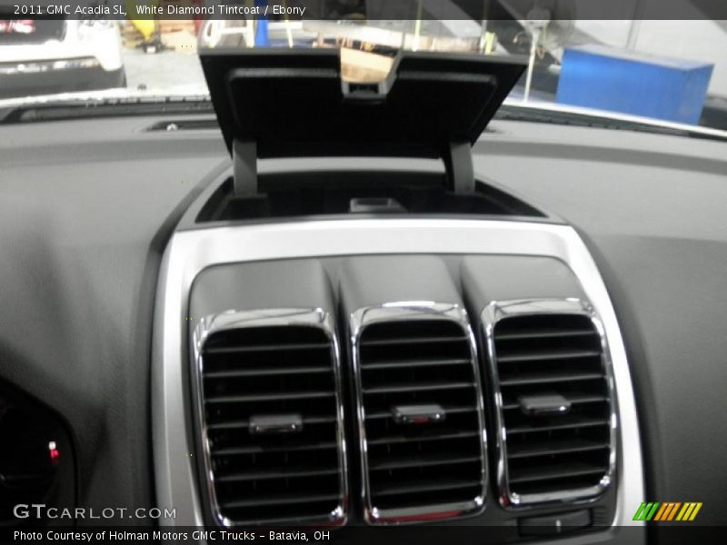 White Diamond Tintcoat / Ebony 2011 GMC Acadia SL