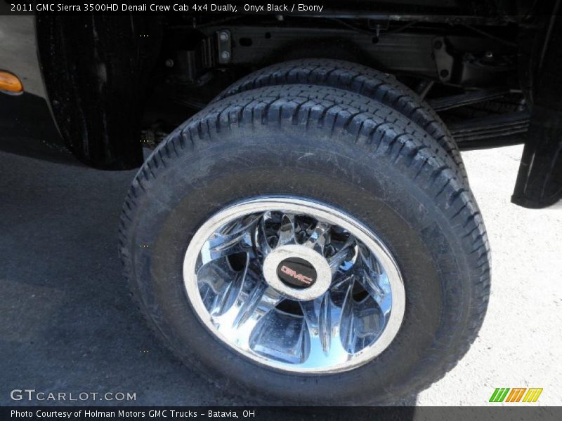 Onyx Black / Ebony 2011 GMC Sierra 3500HD Denali Crew Cab 4x4 Dually
