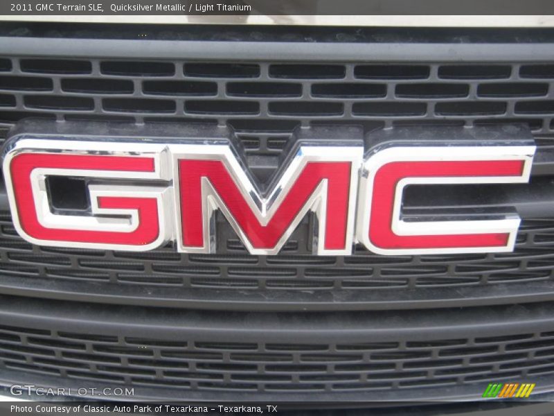 Quicksilver Metallic / Light Titanium 2011 GMC Terrain SLE