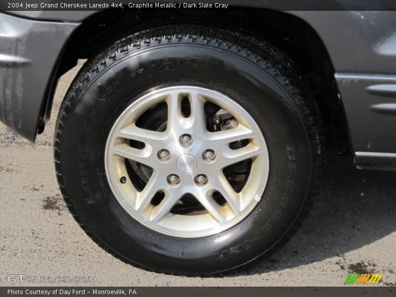 Graphite Metallic / Dark Slate Gray 2004 Jeep Grand Cherokee Laredo 4x4