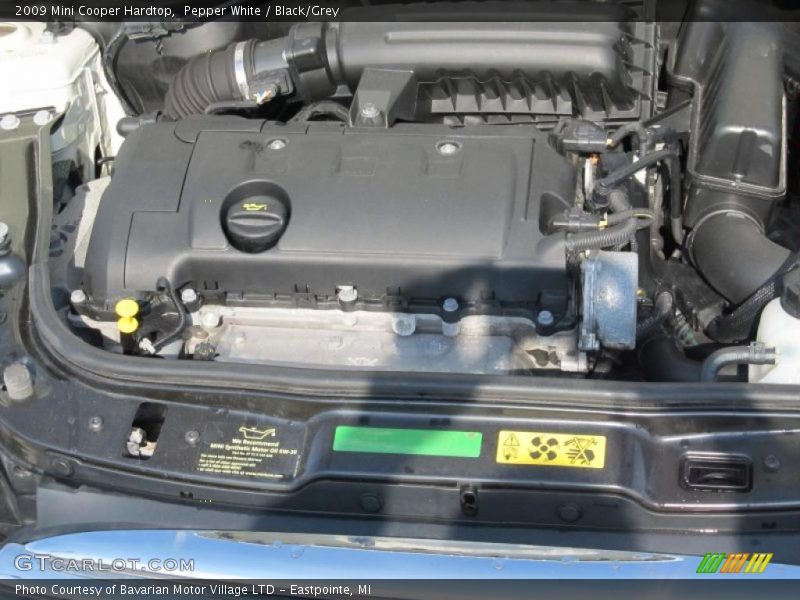 Pepper White / Black/Grey 2009 Mini Cooper Hardtop
