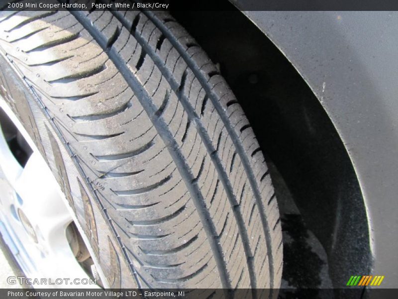 Pepper White / Black/Grey 2009 Mini Cooper Hardtop