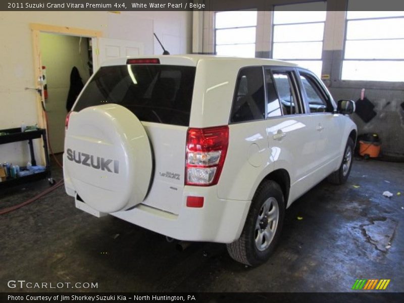 White Water Pearl / Beige 2011 Suzuki Grand Vitara Premium 4x4