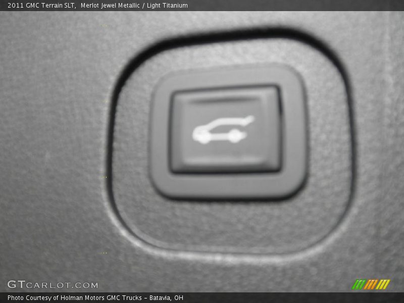 Merlot Jewel Metallic / Light Titanium 2011 GMC Terrain SLT