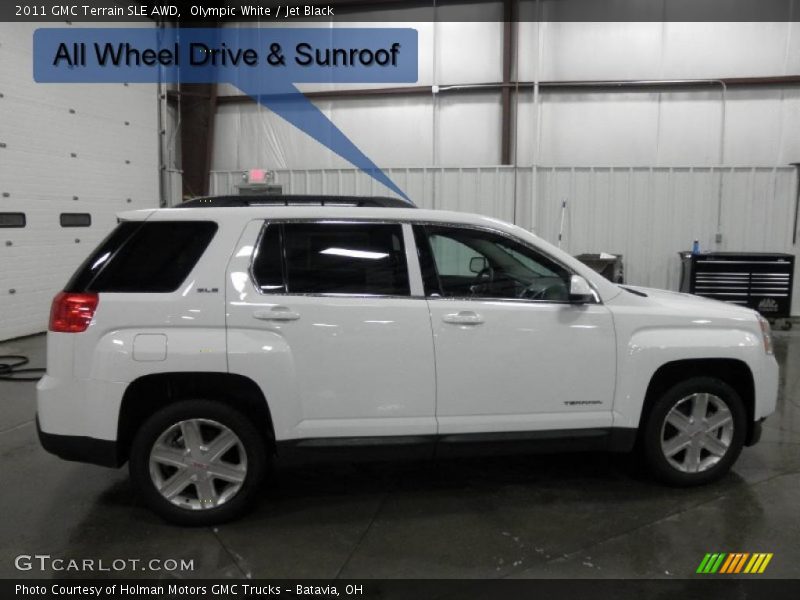 Olympic White / Jet Black 2011 GMC Terrain SLE AWD