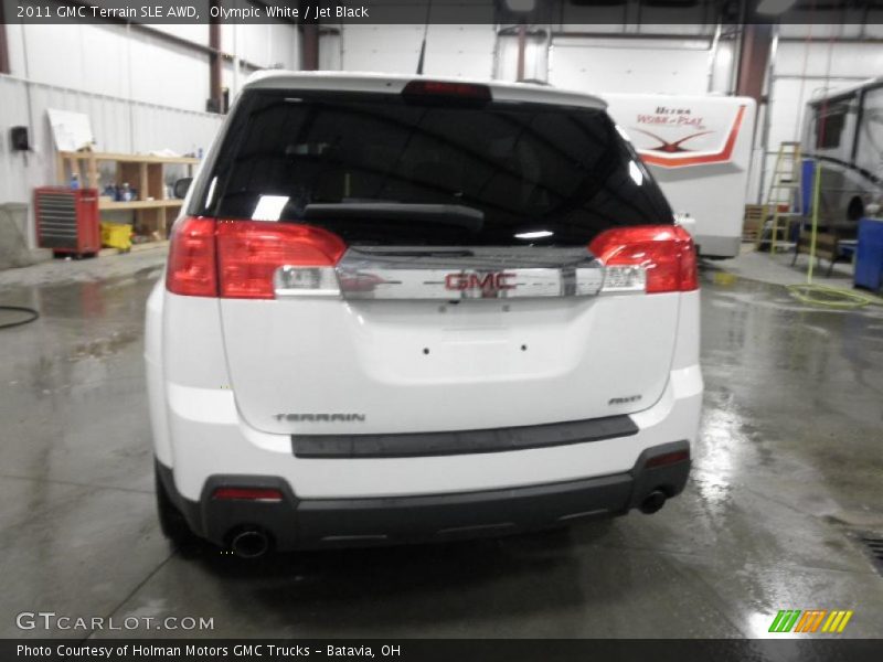 Olympic White / Jet Black 2011 GMC Terrain SLE AWD