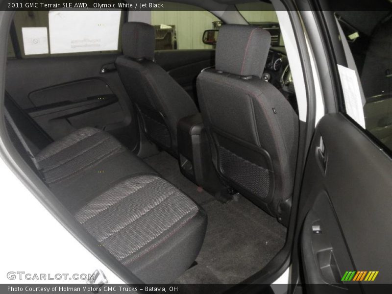 Olympic White / Jet Black 2011 GMC Terrain SLE AWD
