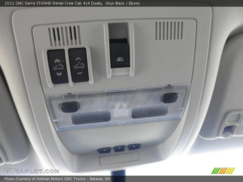 Onyx Black / Ebony 2011 GMC Sierra 3500HD Denali Crew Cab 4x4 Dually