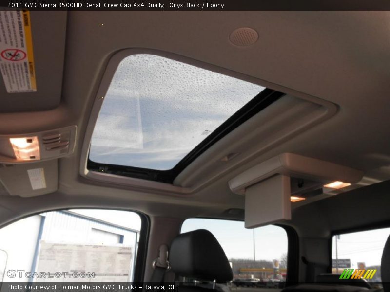 Onyx Black / Ebony 2011 GMC Sierra 3500HD Denali Crew Cab 4x4 Dually