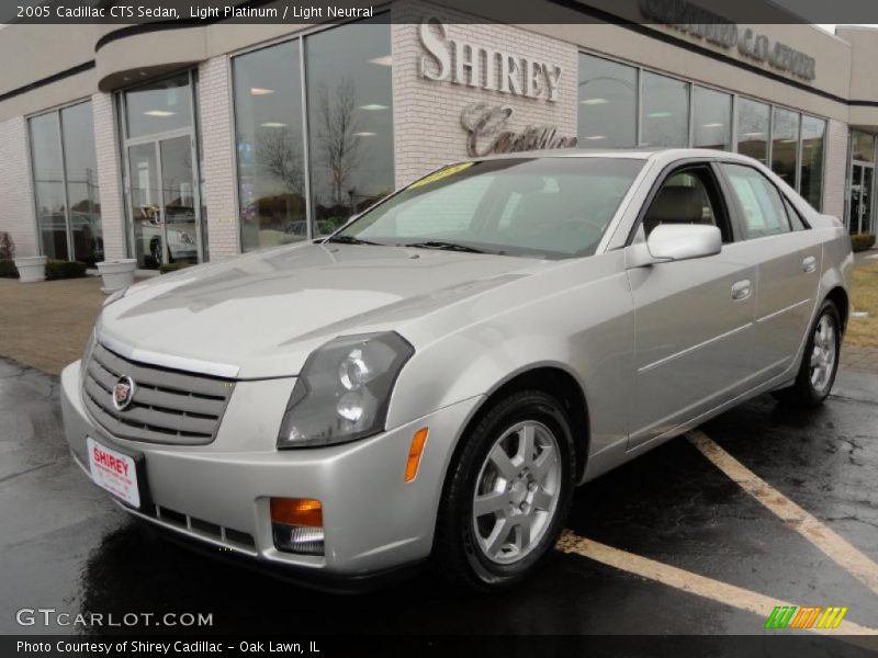 Light Platinum / Light Neutral 2005 Cadillac CTS Sedan