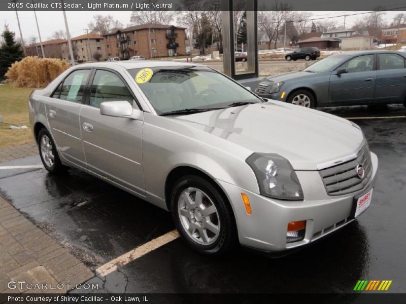Light Platinum / Light Neutral 2005 Cadillac CTS Sedan