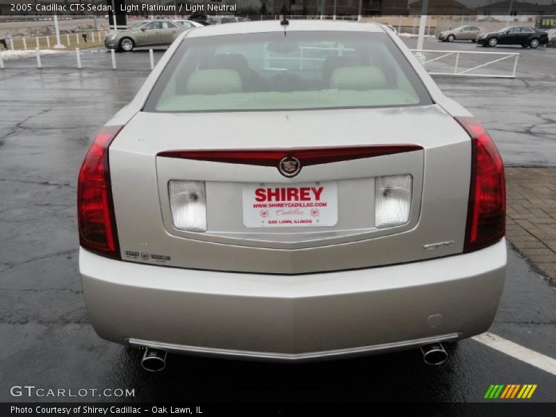 Light Platinum / Light Neutral 2005 Cadillac CTS Sedan