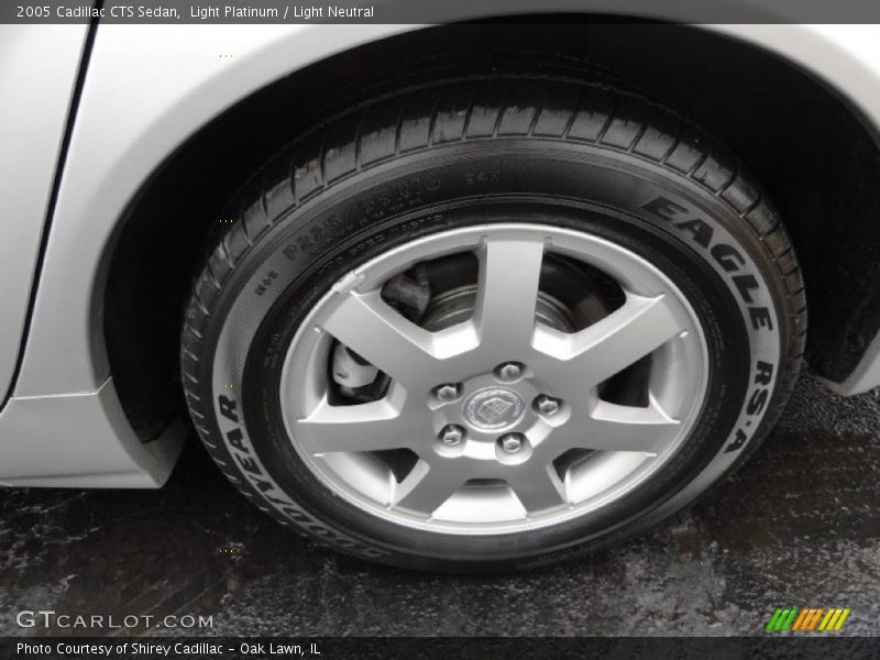 Light Platinum / Light Neutral 2005 Cadillac CTS Sedan
