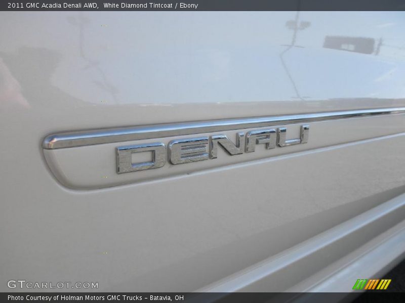  2011 Acadia Denali AWD Logo