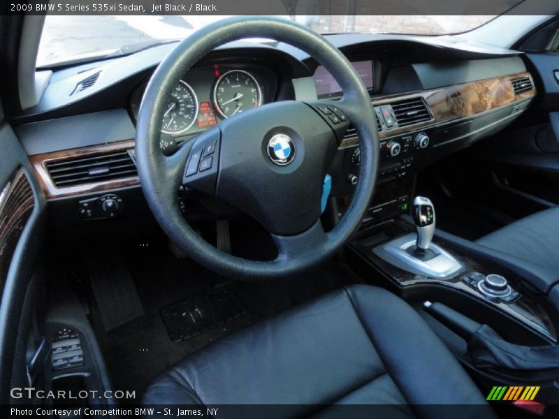 Jet Black / Black 2009 BMW 5 Series 535xi Sedan