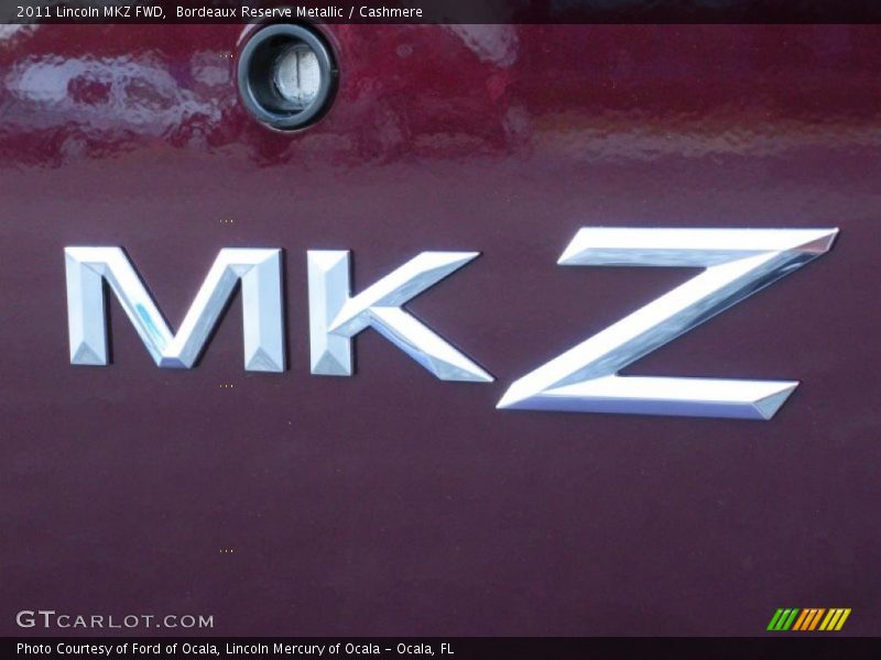 Bordeaux Reserve Metallic / Cashmere 2011 Lincoln MKZ FWD