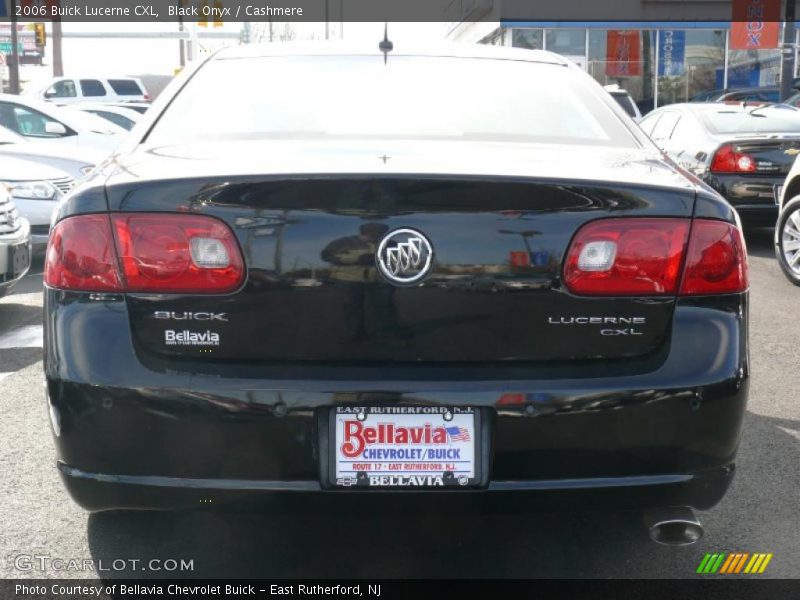 Black Onyx / Cashmere 2006 Buick Lucerne CXL