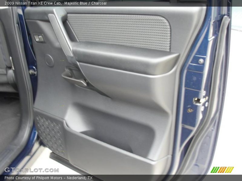 Majestic Blue / Charcoal 2009 Nissan Titan XE Crew Cab