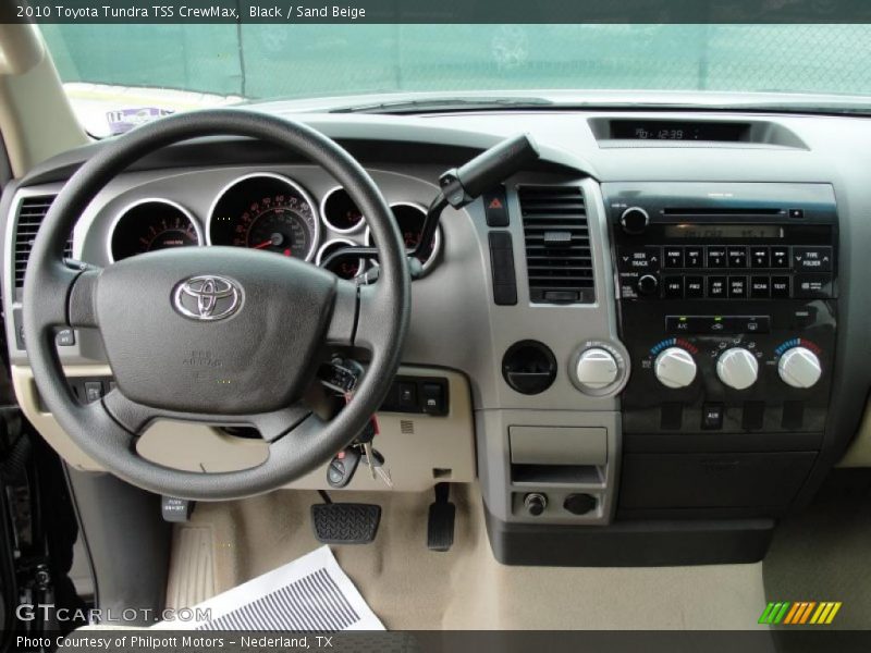 Controls of 2010 Tundra TSS CrewMax