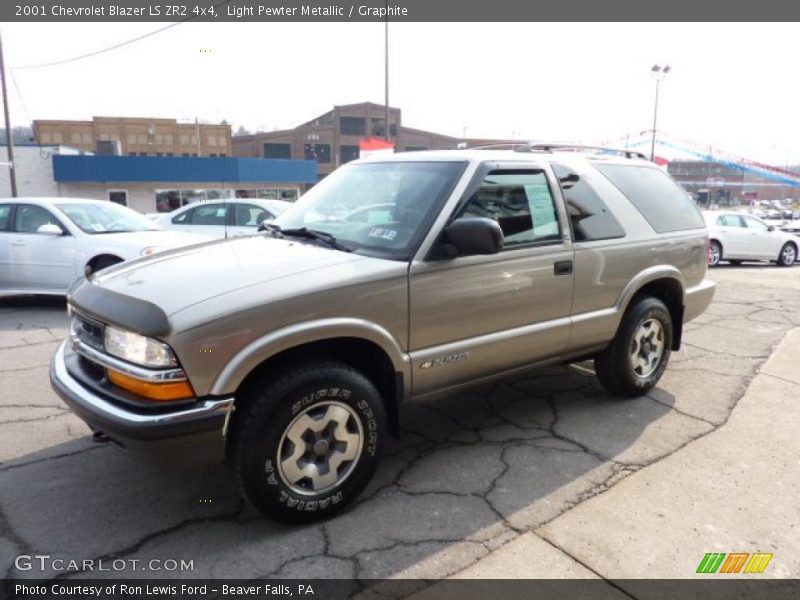 Light Pewter Metallic / Graphite 2001 Chevrolet Blazer LS ZR2 4x4