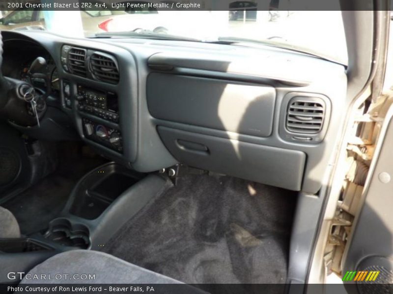 Light Pewter Metallic / Graphite 2001 Chevrolet Blazer LS ZR2 4x4