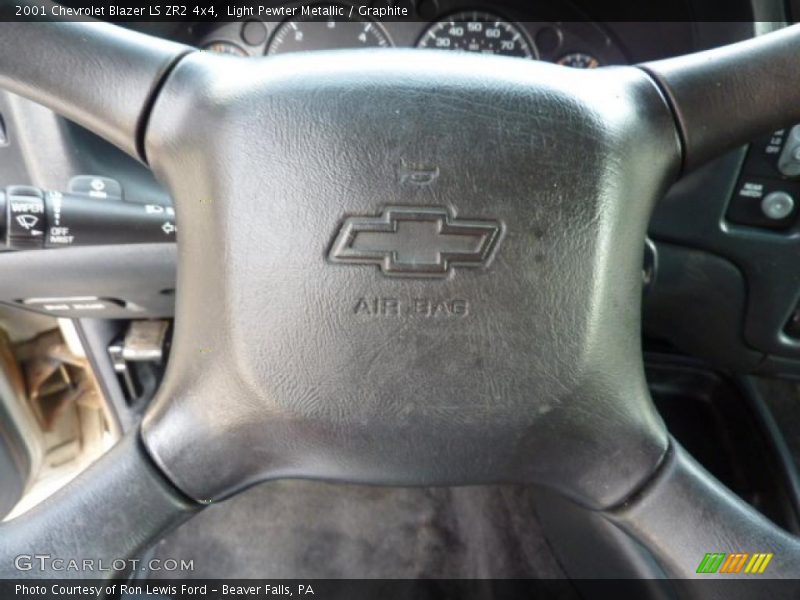 Light Pewter Metallic / Graphite 2001 Chevrolet Blazer LS ZR2 4x4