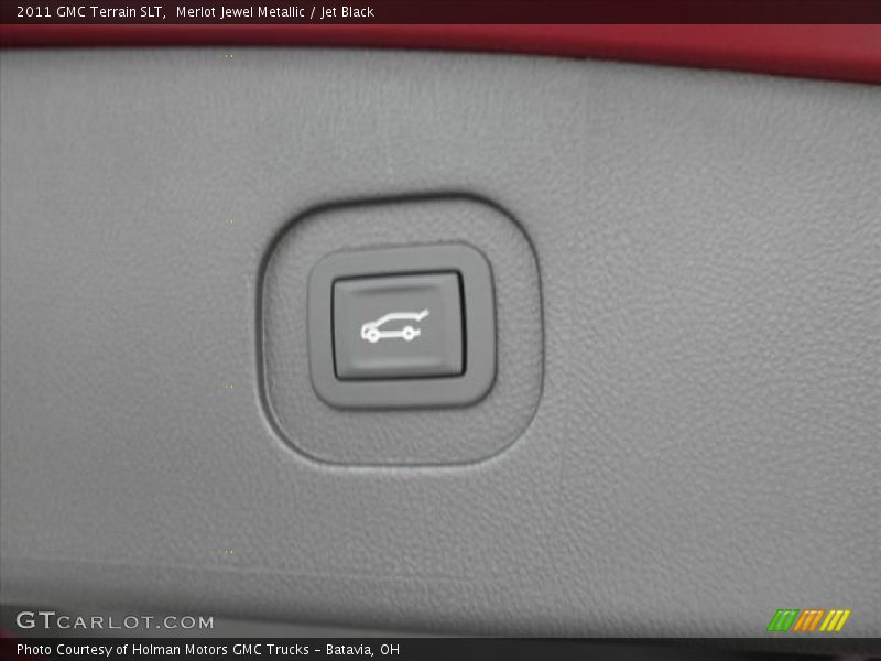Merlot Jewel Metallic / Jet Black 2011 GMC Terrain SLT
