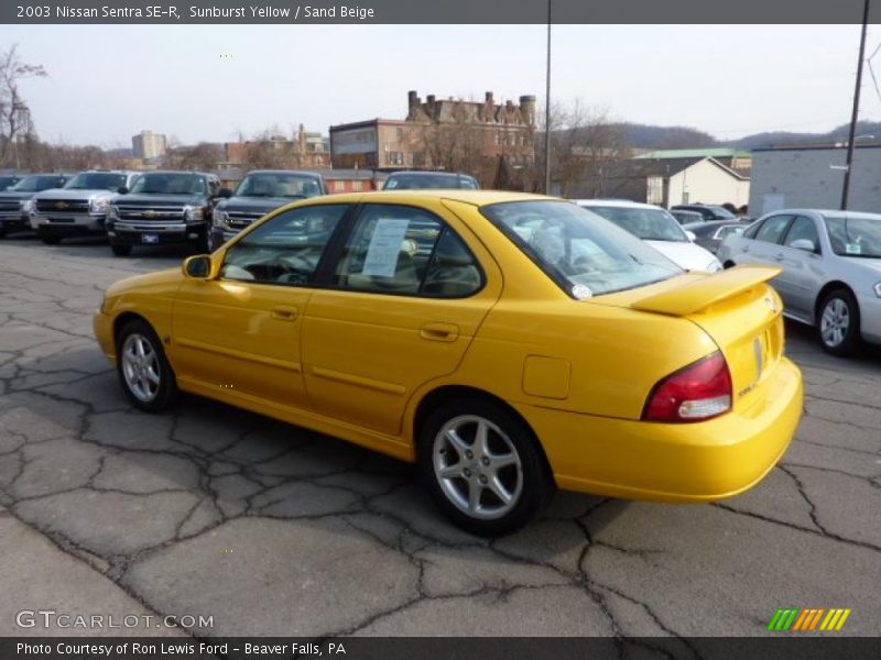 Sunburst Yellow / Sand Beige 2003 Nissan Sentra SE-R