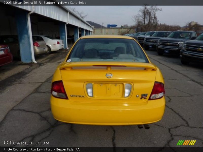 Sunburst Yellow / Sand Beige 2003 Nissan Sentra SE-R