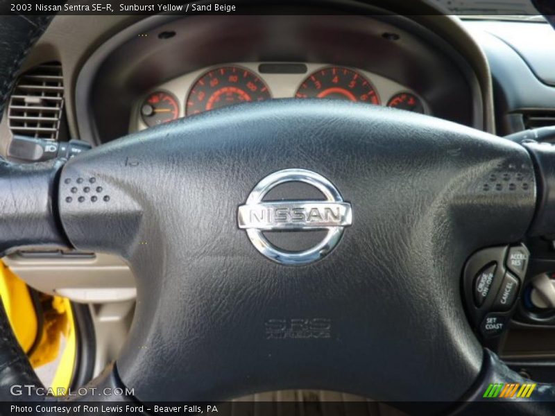 Sunburst Yellow / Sand Beige 2003 Nissan Sentra SE-R