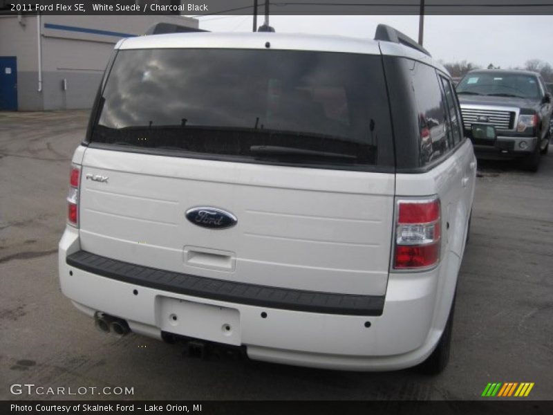 White Suede / Charcoal Black 2011 Ford Flex SE