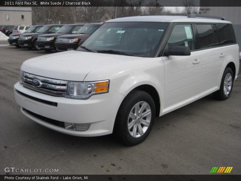 White Suede / Charcoal Black 2011 Ford Flex SE