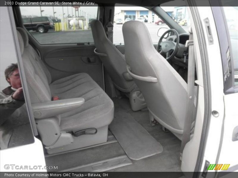  2003 Grand Caravan SE Gray Interior