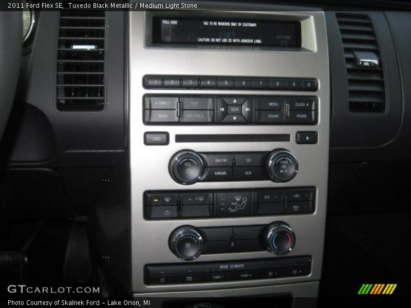 Controls of 2011 Flex SE