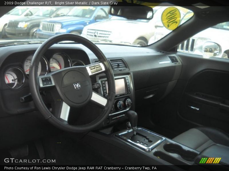 Bright Silver Metallic / Dark Slate Gray 2009 Dodge Challenger R/T