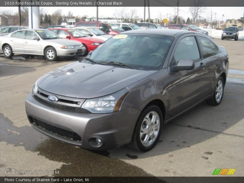 Sterling Grey Metallic / Charcoal Black 2010 Ford Focus SE Coupe
