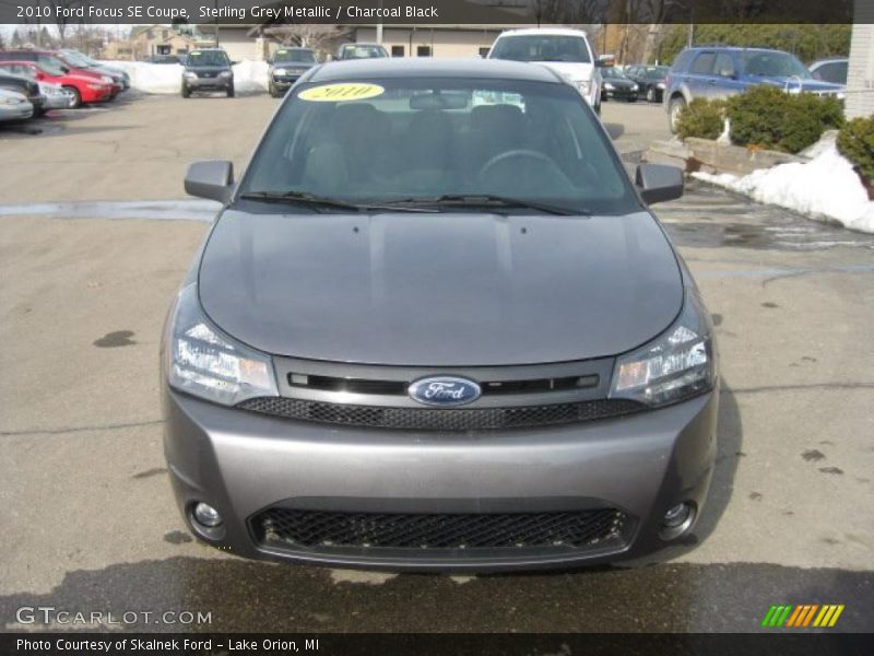 Sterling Grey Metallic / Charcoal Black 2010 Ford Focus SE Coupe