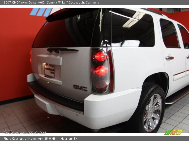 Summit White / Cocoa/Light Cashmere 2007 GMC Yukon Denali AWD