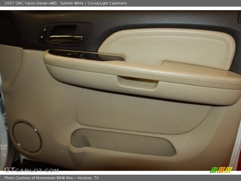 Summit White / Cocoa/Light Cashmere 2007 GMC Yukon Denali AWD