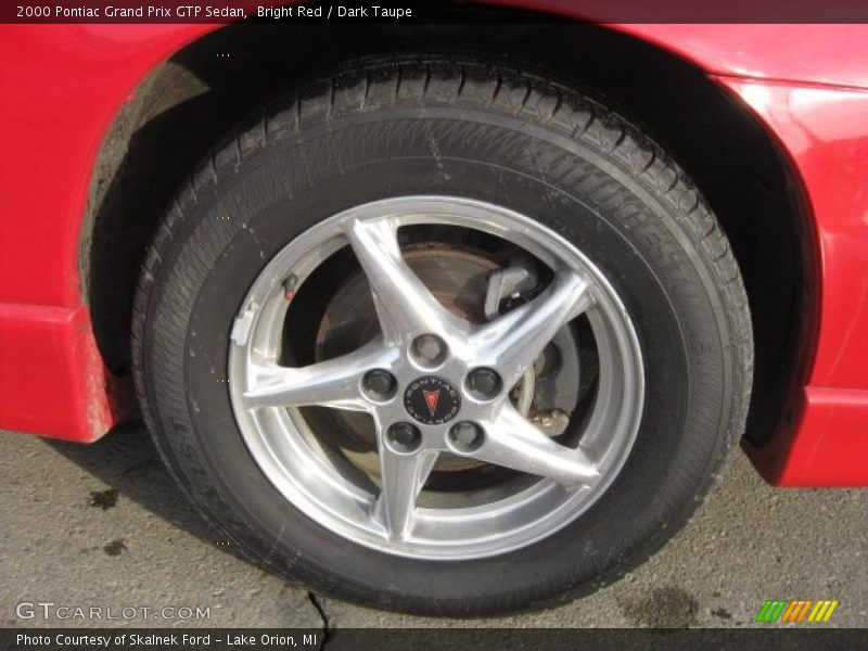 Bright Red / Dark Taupe 2000 Pontiac Grand Prix GTP Sedan